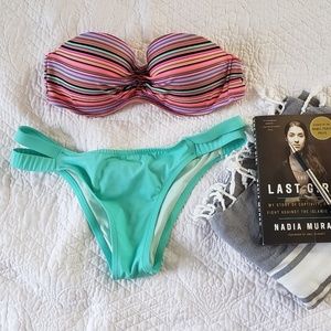 VS the Flirt Bandeau bikini top